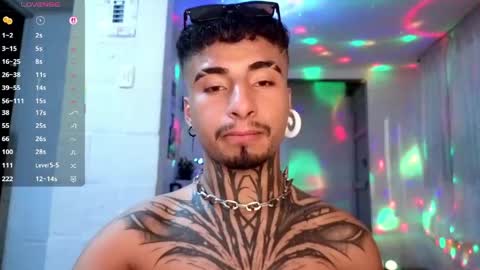 juancamilo66_ online show from 05/21/26, 02:18