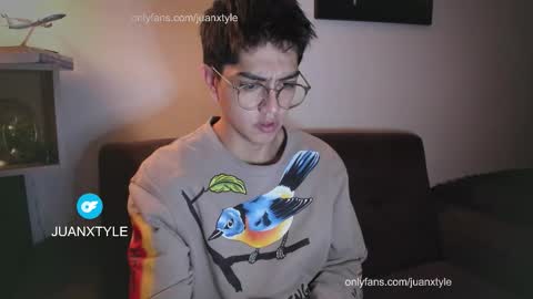 . online show from 11/10/25, 05:34