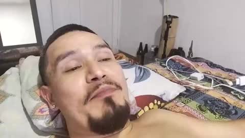 juanchis_24 online show from 10/12/25, 11:37