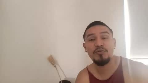 juanchis_24 online show from 10/13/25, 03:23