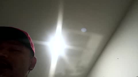 juanchis_24 online show from 10/15/25, 08:58