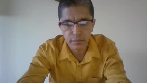 Snapshot of juanearth1 chatting on 03/04/26, 10:27 juanearth1 online show from 03/04/26, 10:27