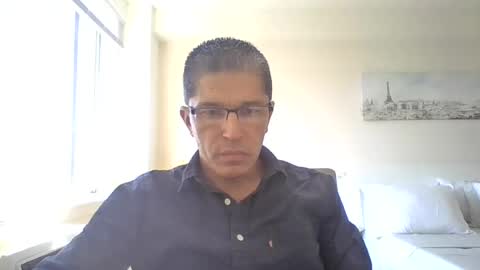 Snapshot of juanearth1 chatting on 06/17/26, 03:57 juanearth1 online show from 06/17/26, 03:57