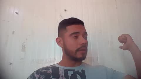 Snapshot of juanfe_style chatting on 04/24/26, 03:03 juanfe_style online show from 04/24/26, 03:03