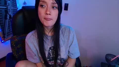 Snapshot of juanita_adams chatting on 02/11/25, 11:01 Juanita online show from 02/11/25, 11:01