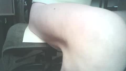 Snapshot of juanitou chatting on 05/30/26, 11:24 frenchchouchou online show from 05/30/26, 11:24