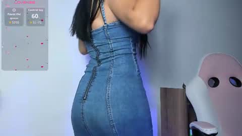 Snapshot of juannita_love chatting on 06/25/26, 02:22 juannita_love online show from 06/25/26, 02:22