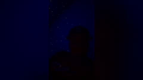 juanpablovg22 online show from 04/24/26, 04:04