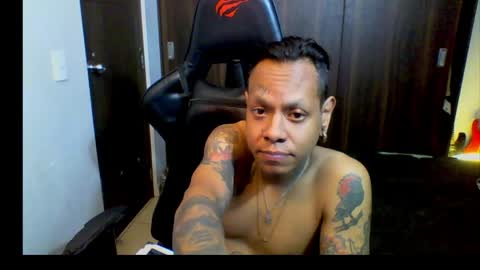 Snapshot of juanpt69 chatting on 06/10/26, 02:01 juanpt69 online show from 06/10/26, 02:01
