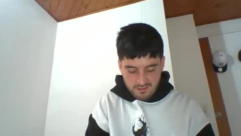 Snapshot of juanri460749 chatting on 03/21/26, 01:48 juanri460749 online show from 03/21/26, 01:48