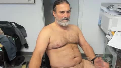 Giovanni50pro online show from 11/04/25, 01:10