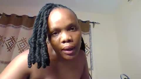 juice_petite3 online show from 04/28/26, 10:59