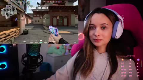 Angelina online show from 03/10/25, 10:13