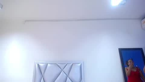 Snapshot of juicy_bignipples18 chatting on 01/17/25, 07:49 juicy_bignipples18 online show from 01/17/25, 07:49