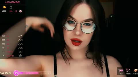 Snapshot of juicy_burrito chatting on 11/04/25, 09:03 Bella online show from 11/04/25, 09:03