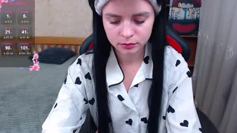 juicy_jesss online show from 11/23/25, 05:46