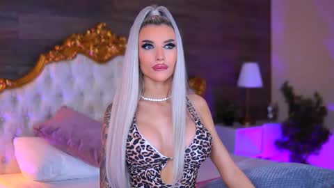 Jessye online show from 12/04/25, 08:50