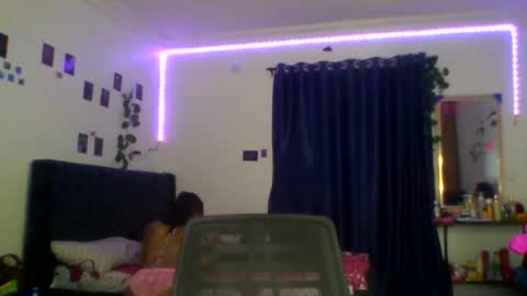 Emily online show from 02/05/26, 06:40