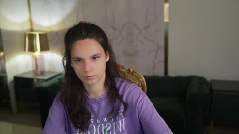 Elza online show from 04/29/26, 10:41