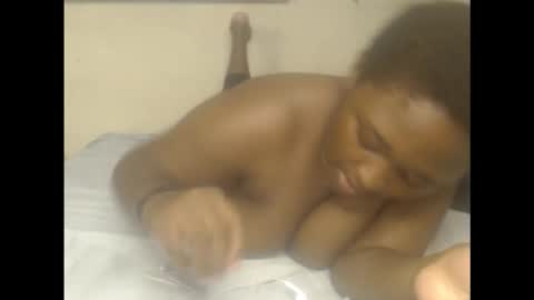 juicyboobssx online show from 09/17/25, 07:04