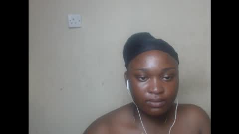 juicyboobssx online show from 09/22/25, 08:00