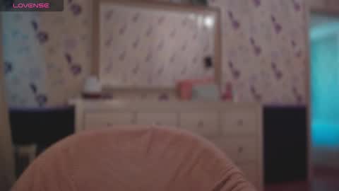 Elena online show from 10/08/25, 07:17