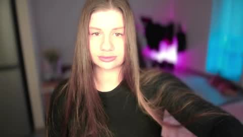 Elena online show from 04/30/26, 04:24