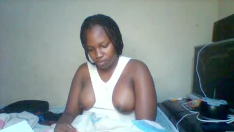 Snapshot of juicyicequeen chatting on 11/20/25, 01:28 juicyicequeen online show from 11/20/25, 01:28