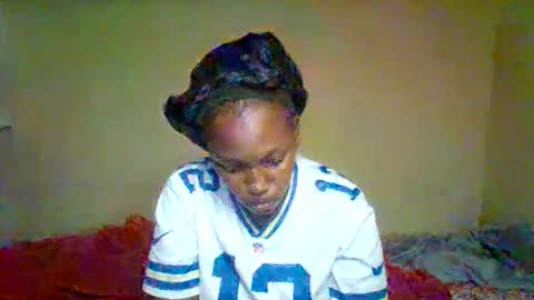 Snapshot of juicyicequeen chatting on 03/16/26, 07:51 juicyicequeen online show from 03/16/26, 07:51