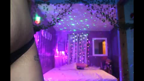 Snapshot of juicyjayxxx69 chatting on 01/12/26, 05:23 juicyjayxxx69 online show from 01/12/26, 05:23