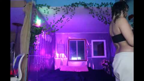 Snapshot of juicyjayxxx69 chatting on 03/02/26, 04:36 juicyjayxxx69 online show from 03/02/26, 04:36