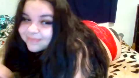 Snapshot of juicylatinabbw chatting on 02/14/26, 05:04 juicylatinabbw online show from 02/14/26, 05:04