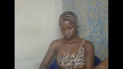 juicypiexx online show from 02/22/25, 10:31