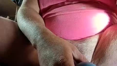 juicyweiner online show from 10/27/25, 06:39