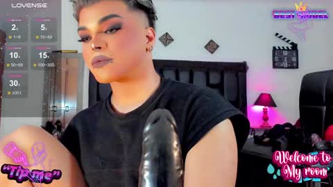 Snapshot of jujubee_lander chatting on 01/17/25, 06:23 Jujubee online show from 01/17/25, 06:23