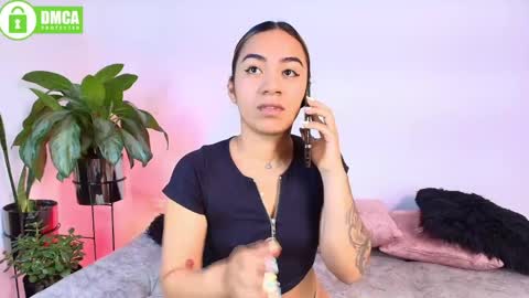 Snapshot of jules_n_gia chatting on 05/10/26, 03:06 Jules and Gia online show from 05/10/26, 03:06