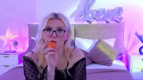 Jules Nightt online show from 05/03/26, 09:10