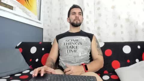 juleslake2 online show from 10/30/25, 03:08