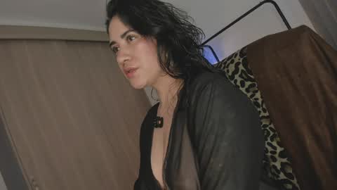 Snapshot of juli_hairy chatting on 05/09/26, 10:04 Juli Modelo Independiente online show from 05/09/26, 10:04