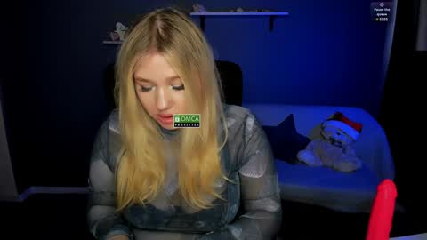 juli kisss online show from 02/06/25, 12:37