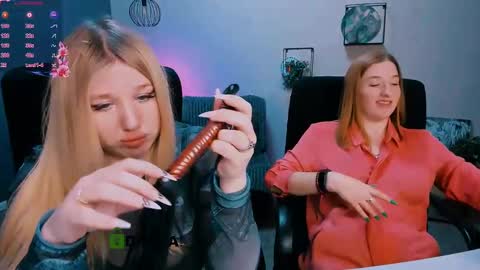 juli kisss online show from 02/14/25, 04:47