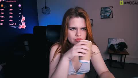 juli kisss online show from 03/06/25, 11:42