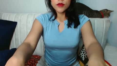 Snapshot of juli_love11 chatting on 12/04/24, 12:30 JULIETA online show from 12/04/24, 12:30