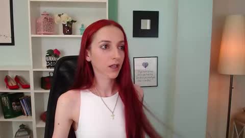 Snapshot of julia__jae chatting on 09/13/25, 05:51 JuliaJae online show from 09/13/25, 05:51