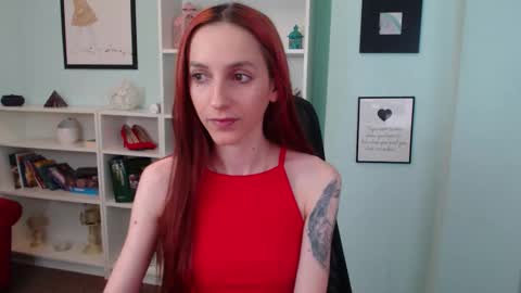 Snapshot of julia__jae chatting on 10/22/25, 06:35 JuliaJae online show from 10/22/25, 06:35