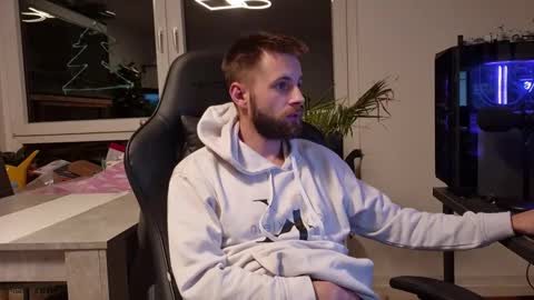 Snapshot of julia_official chatting on 01/11/26, 07:30 julia_official online show from 01/11/26, 07:30