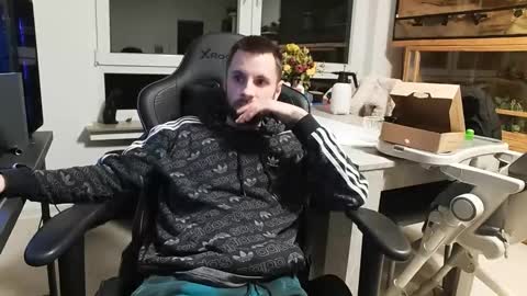 Snapshot of julia_official chatting on 03/16/26, 11:20 julia_official online show from 03/16/26, 11:20