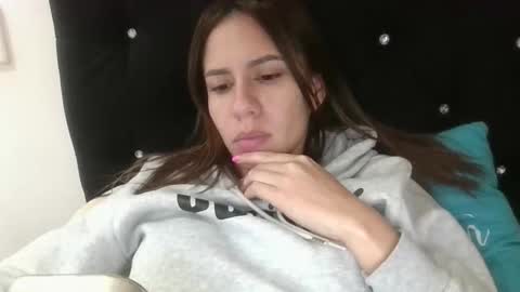 Julia Schedule 10 pm to 4  am GTM-5 online show from 01/15/26, 12:37