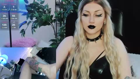 Snapshot of julia_wilson chatting on 03/05/25, 05:39 ALL MY CONTENT at    online show from 03/05/25, 05:39