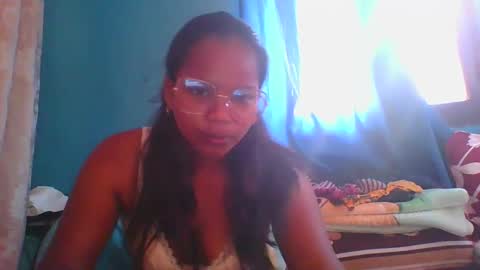 Snapshot of juliah02 chatting on 02/15/25, 08:44 juliah02 online show from 02/15/25, 08:44